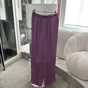 VINCE NWOT silk satin lilac modern and elegant wide leg pants